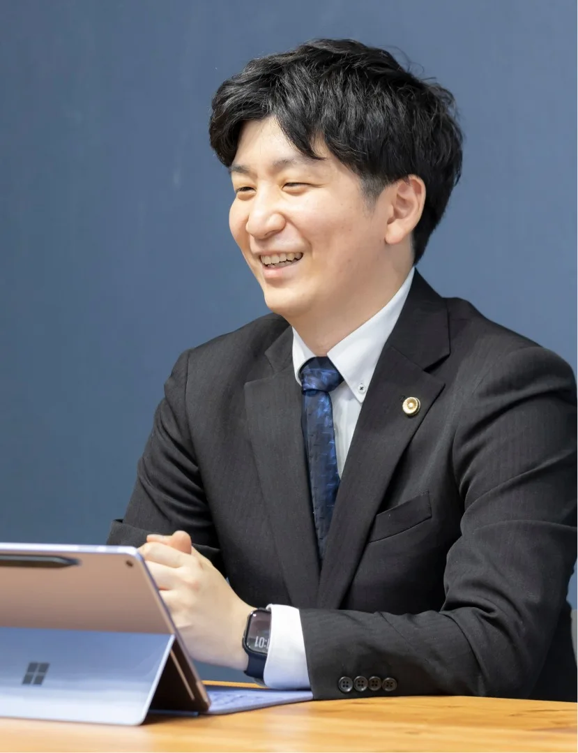 代表弁護士 小山 秀